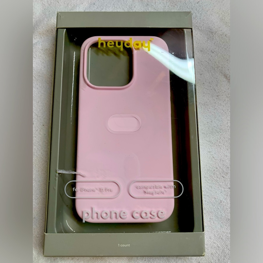 IPHONE 15 PRO case